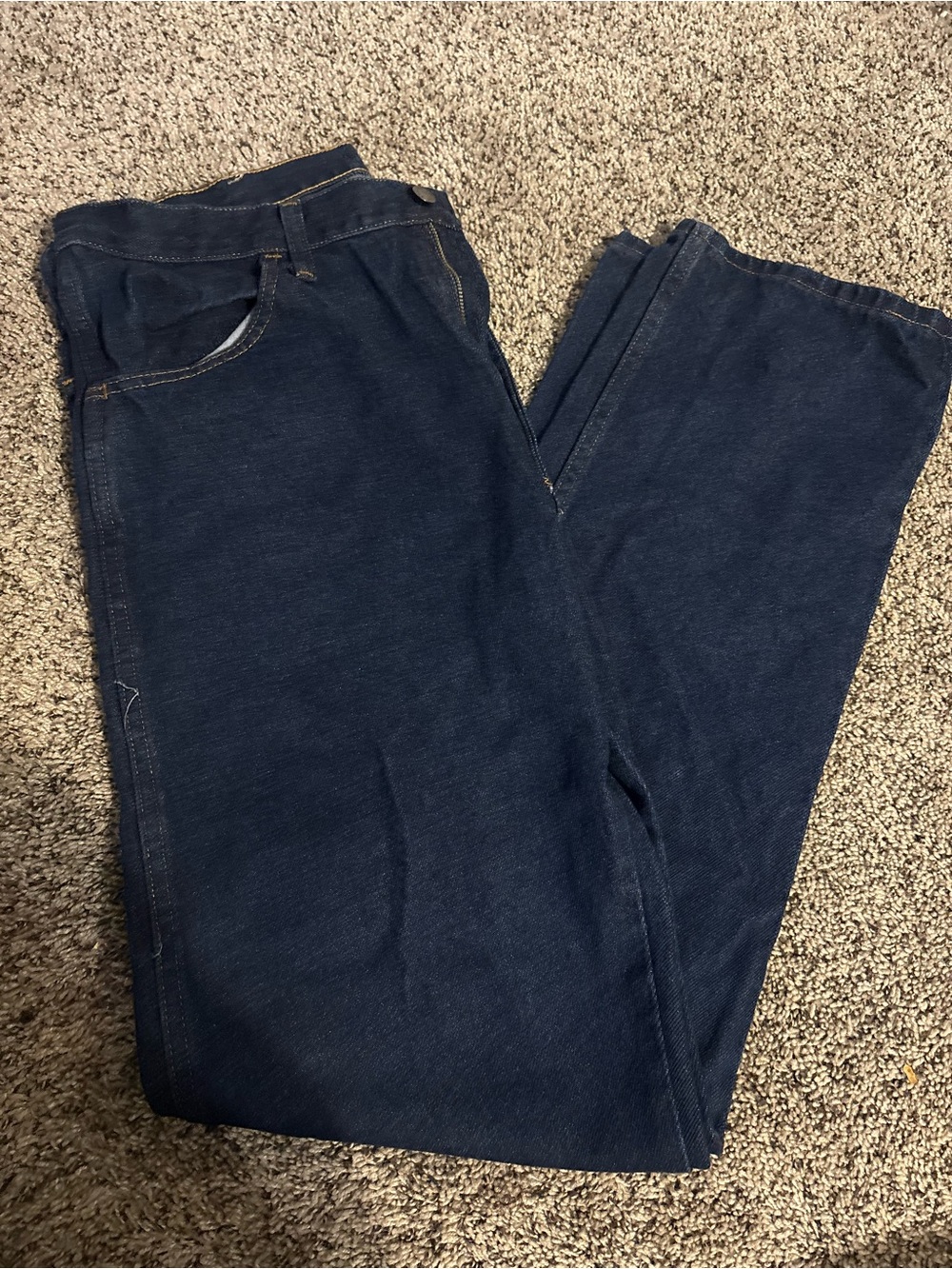 Relaxed Fit Men’s Jeans in Deep Navy